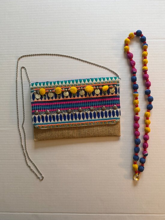 Handbags - Sparkly Straw Aztec Inspired Crossbody Envelope Purse *Free Handmade Necklace*